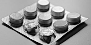 Teufelskralle Tabletten sollten über einen längeren Zeitraum eingenommen werden.